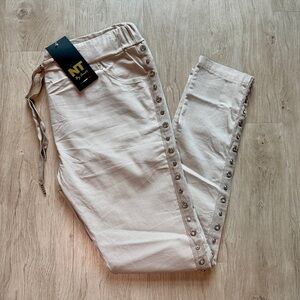 NT by Amati Cream Pull-On Stretch Pants Rhinestone Bling Embellishment Trim